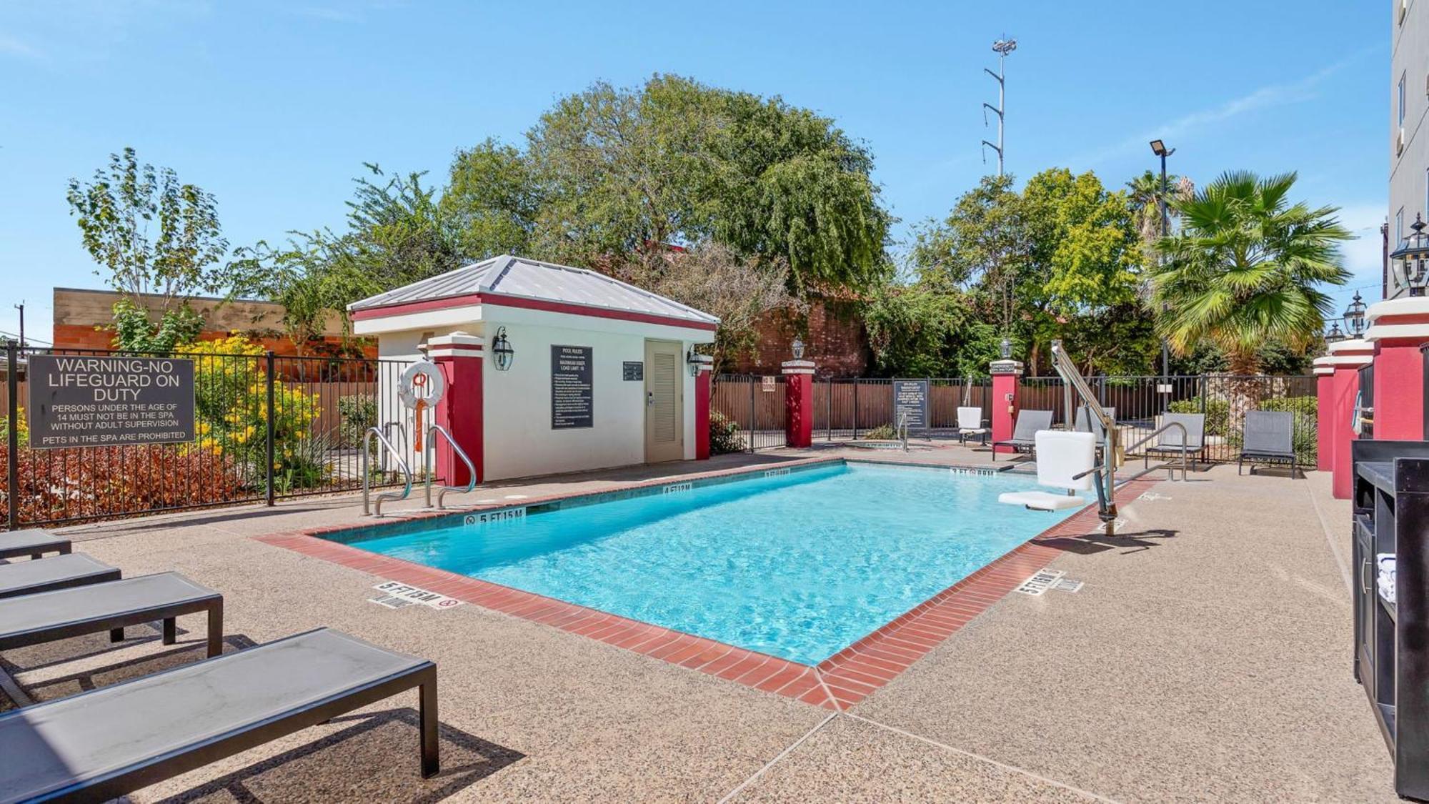Candlewood Suites San Antonio Downtown By Ihg Zewnętrze zdjęcie